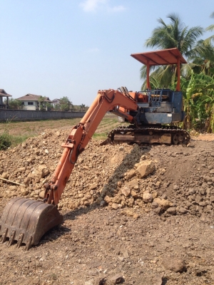 ขายแมคโครเล็ก 30 ใช้งานน้อย