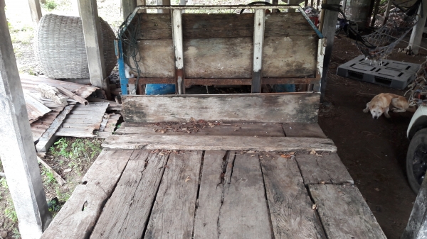 รถอีแต๋น