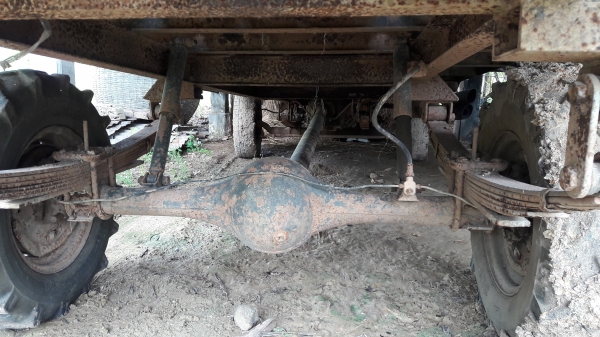 รถอีแต๋น