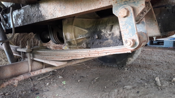 รถอีแต๋น