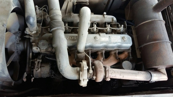 Hitachi EX 200-3 ราคา 690,000 บาท