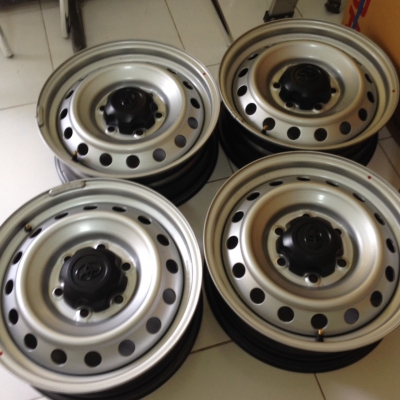 ขายกะทะเหล็ก รีโว้ โฟร์วิล ป้ายแดง ถอดจากโชร์รุม 2,500บาท/4วง