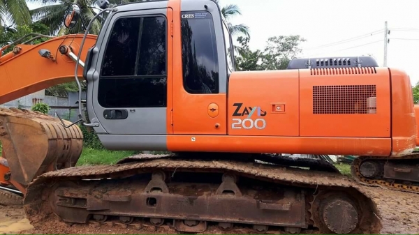 ขาย!! >>> Hitachi Zx200 รุ่น1 <<< สวยเดิม พร้อมใช้งาน ราคา 1,500,000 บาท