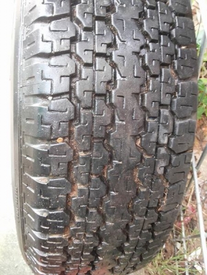 ล้ออะไหล่กระบะ6รู ขอบ16 พร้อมยางดอกเยอะ ล้ออะไหล่กระบะ6รู ขอบ16 พร้อมยางดอกเยอะ