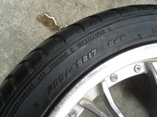 ขอบ17นิ้ว4รู100 หน้าตื้นหลังลึก พร้อมยาง 4 ล้อ ราคา 5700 บาท ขอบ17นิ้ว4รู100 หน้าตื้นหลังลึก พร้อมยาง 4 ล้อ ราคา 5700 บาท