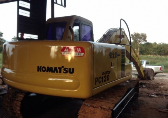 ขาย!! >>> Komatsu Pc120 รุ่น 6 <<< จอ+กล่องหาย เอกสารเล่มทะเบียน ราคา 850,000 บาท(ต่อรอง)