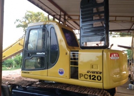 ขาย!! >>> Komatsu Pc120 รุ่น 6 <<< จอ+กล่องหาย เอกสารเล่มทะเบียน ราคา 850,000 บาท(ต่อรอง)
