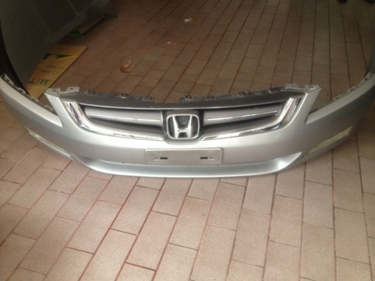 กันชนกระจังหน้าสปรอทไลทครบ ACCORD G7 2.4 สีบอรเงินสีตรงใส่ได้เรยสภาพดี