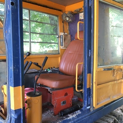 KOMATSU PC60 KOMATSU PC60
