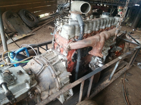 ขายเครื่อง hino ho7c สวยๆปั้มเช็คใหม่ พร้อมเกียร์ 7 เกียร์