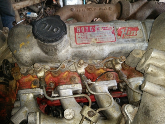 ขายเครื่อง hino ho7c สวยๆปั้มเช็คใหม่ พร้อมเกียร์ 7 เกียร์