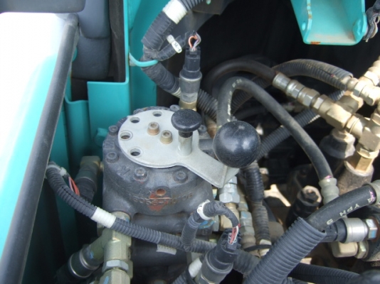 Kobelco SK135SR-1ES รถขุด รอนำเข้าจากญี่ปุ่น โทร. 080-6565422 (หนิง)