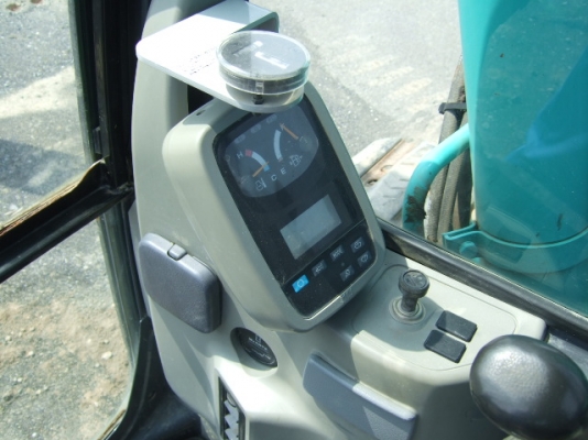 Kobelco SK135SR-1ES รถขุด รอนำเข้าจากญี่ปุ่น โทร. 080-6565422 (หนิง)