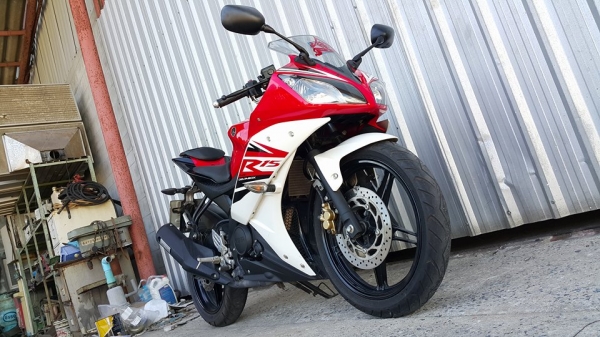 R15 2014 วิ่ง 7000 สวยพร้อมใช้เลยครับ ไม่แพง ต่อรองได้ครับ. R15 2014 วิ่ง 7000 สวยพร้อมใช้เลยครับ ไม่แพง ต่อรองได้ครับ.