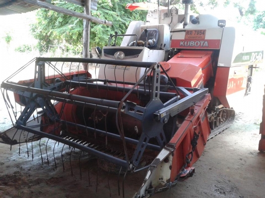 DC60 พร้อมเทเลอร์สวยๆๆ ปี่2553เล่มทะเบียนพร้อม แทรกสวยเครื่องดีปั้มดี ตู้เดินเงียบ