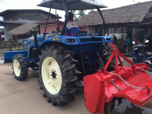 ขายรถไถแช้มป์6055