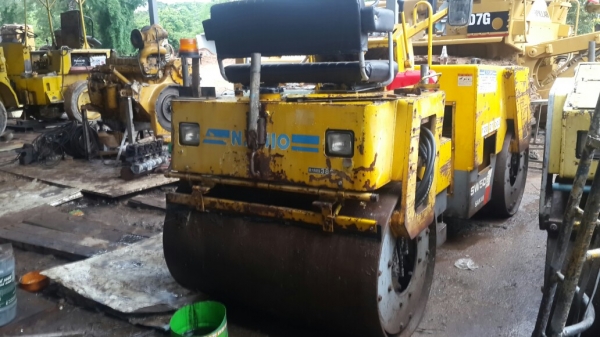 รถบดSakai sw500ลดราคาขายด่วน300000