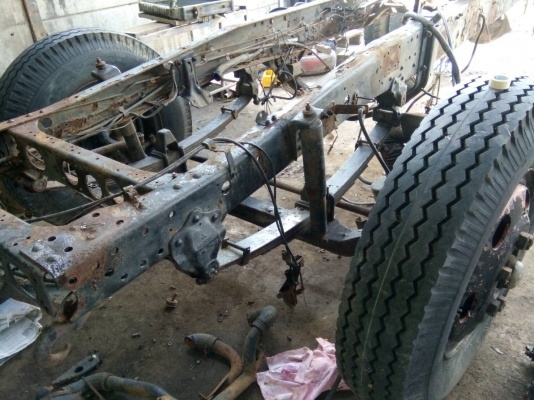 ขายคานหน้า เพลาหลังพร้อมเต้าเเหนบทั้งชุด กะทะล้อหร้อมยาง มิซูบิชิ FK11 ขายคานหน้า เพลาหลังพร้อมเต้าเเหนบทั้งชุด กะทะล้อหร้อมยาง มิซูบิชิ FK11