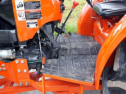 L4708SP  สวยมาก ไมล์ 404 แท้ ๆ  อุปกรณ์ 3 ชิ้น ผาน 6  โล  ดัน