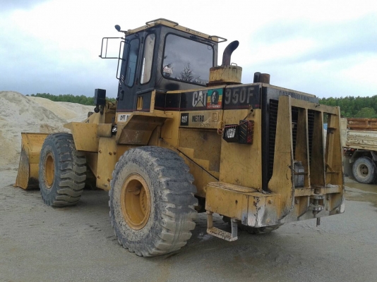 รถตัก CAT 950 F. สนใจติดต่อ 081 - 6079515 รถตัก CAT 950 F. สนใจติดต่อ 081 - 6079515