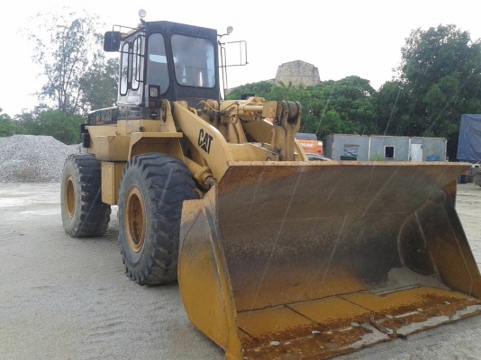 รถตัก CAT 950 F. สนใจติดต่อ 081 - 6079515