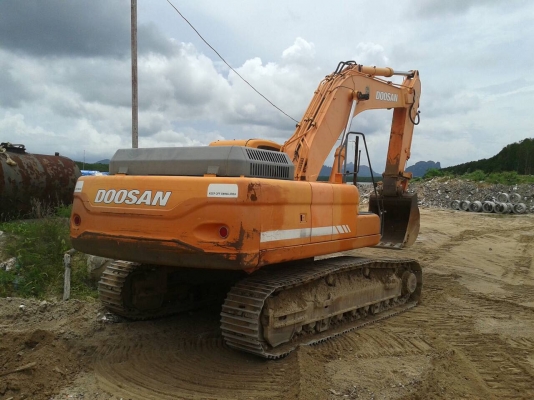 รถแบคโฮ DOOSAN DX340LC. , ( รถทำ 12,xxx กว่า ชม. ) สนใจติดต่อ 081 - 6079515