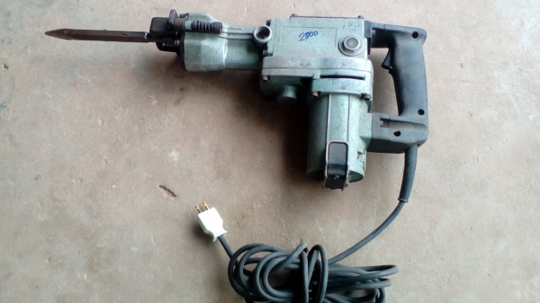 เครื่องสกัดคอนกรีต OKURA  รุ่น R-38E