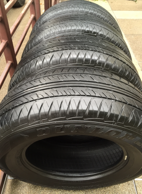 ยาง Dunlop 265 65 17 กลางปี14 พร้อมใช้งาน ราคาไม่แพง ยาง Dunlop 265 65 17 กลางปี14 พร้อมใช้งาน ราคาไม่แพง