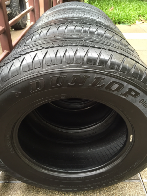 ยาง Dunlop 265 65 17 กลางปี14 พร้อมใช้งาน ราคาไม่แพง ยาง Dunlop 265 65 17 กลางปี14 พร้อมใช้งาน ราคาไม่แพง