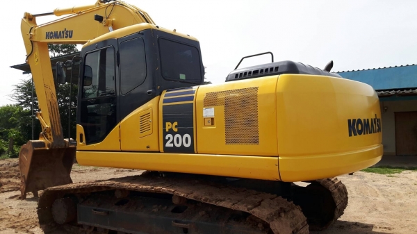 ขาย KOMATSU PC200-7 (3800 ชม.) รถสวยพร้อมใช้ โทร 081-4283210 ไอดีไลน์ Adul.14 ขาย KOMATSU PC200-7 (3800 ชม.) รถสวยพร้อมใช้ โทร 081-4283210 ไอดีไลน์ Adul.14