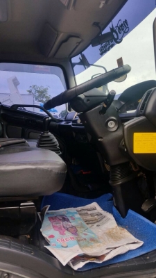 ขายรถบรรทุกหกล้อ HINO S500 FC8J เครื่อง 212 แรง ปี 56 กระบะช่วงยาว 6.50 เมตร ทะเบียนพร้อม ขายรถบรรทุกหกล้อ HINO S500 FC8J เครื่อง 212 แรง ปี 56 กระบะช่วงยาว 6.50 เมตร ทะเบียนพร้อม