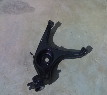 ต้องการขายปีกนกหลังด้านขวารถ BENZ W123 CE ต้องการขายปีกนกหลังด้านขวารถ BENZ W123 CE