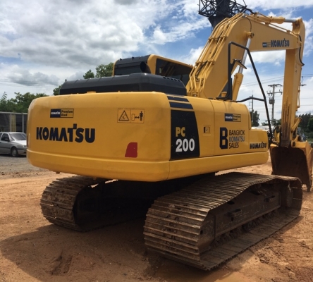 ขายดาวน์!! Komatsu PC200-8 ขายดาวน์!! Komatsu PC200-8
