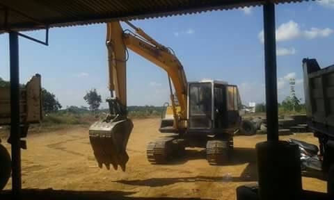 ขายถูก KOMATSU PC100