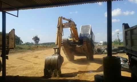 ขายถูก KOMATSU PC100