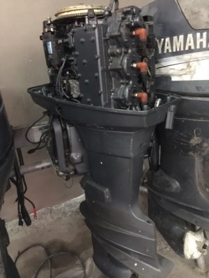 ขายเครื่องเรือ yamaha 90 สตาร์ทไฟฟ้า ทริมไฟฟ้า