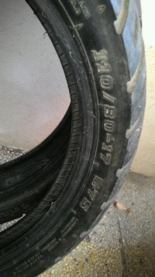 ขายยางขอบ110/17คู่ละ800