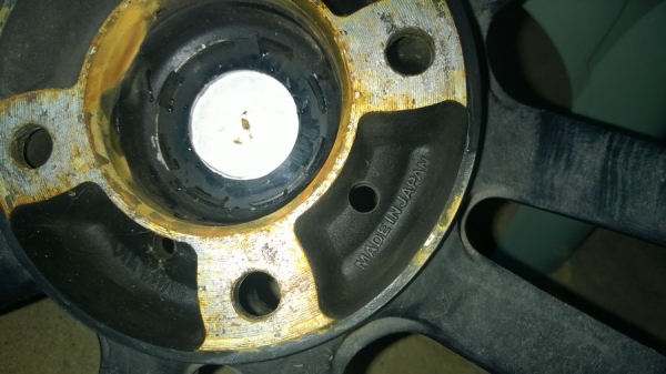 ขายแม็ก ESTA Japan แท้ ขอบ 18 นิ้ว 4 รู 114 พร้อมยาง ขายแม็ก ESTA Japan แท้ ขอบ 18 นิ้ว 4 รู 114 พร้อมยาง