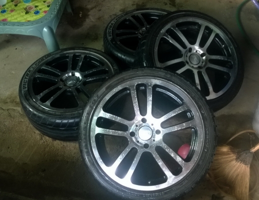 ขายแม็ก ESTA Japan แท้ ขอบ 18 นิ้ว 4 รู 114 พร้อมยาง ขายแม็ก ESTA Japan แท้ ขอบ 18 นิ้ว 4 รู 114 พร้อมยาง