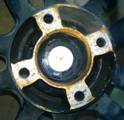 ขายแม็ก ESTA Japan แท้ ขอบ 18 นิ้ว 4 รู 114 พร้อมยาง ขายแม็ก ESTA Japan แท้ ขอบ 18 นิ้ว 4 รู 114 พร้อมยาง