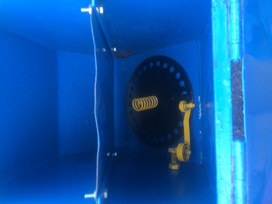 ขายเครื่องหยอดข้าวโพดรถไถใหญ่ของพยับการช่างสภาพพร้อมใช้งาน