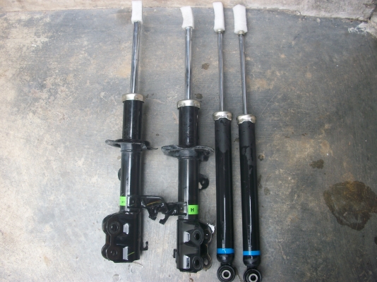 โช๊คอัฟ NISSAN ALMERA โช๊คอัฟ NISSAN ALMERA