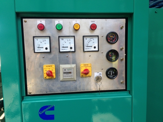 เครื่องกำเนิดไฟฟ้า CUMMINS K-19 / 625KVA เครื่องกำเนิดไฟฟ้า CUMMINS K-19 / 625KVA