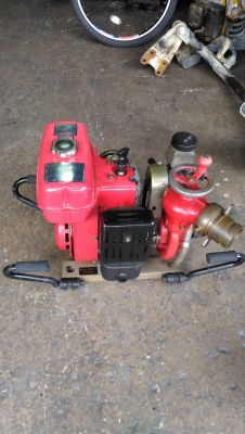 เครื่องสูบน้ำดับเพลิง (สูบเดียว)