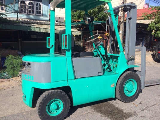 รถโฟล์คลิฟท์ mitsubishi รุ่นFD20-18 ดีเซล 2ตัน เสาสูง 3 เมตร ยางตัน สภาพสวยพร้อมใช้งาน(เก่านอก)