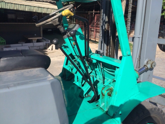 รถโฟล์คลิฟท์ mitsubishi รุ่นFD20-18 ดีเซล 2ตัน เสาสูง 3 เมตร ยางตัน สภาพสวยพร้อมใช้งาน(เก่านอก)