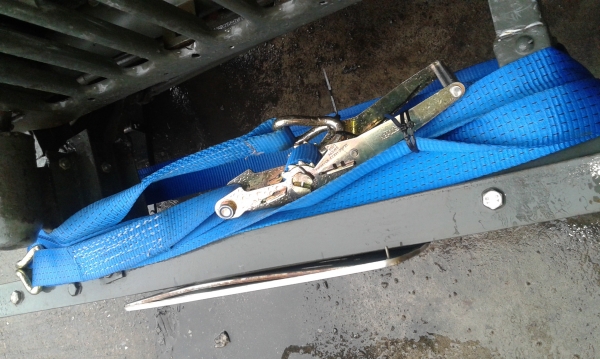 เชือกลากจูง