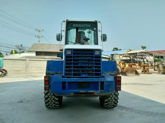 ขายรถตักล้อยาง WA100-5 ยี่ห้อ KOMATSU นำเข้าจากญี่ปุ่นแท้ 100\% สภาพสวย ไม่เคยใช้งานในไทย