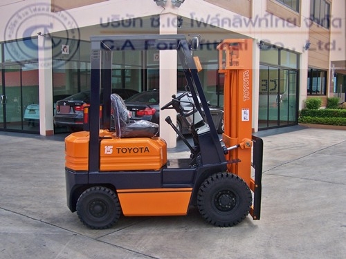 ขาย รถโฟล์คลิฟท์ TOYOTA รุ่น 5-FD15