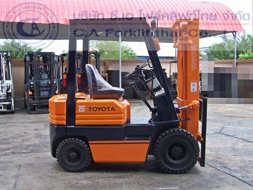 ขาย รถโฟล์คลิฟท์ TOYOTA รุ่น 5-FGL15
